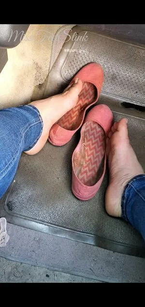 Missfeetstink OnlyFans Leaked Free Thumbnail Picture - #CHhVnFkt3o