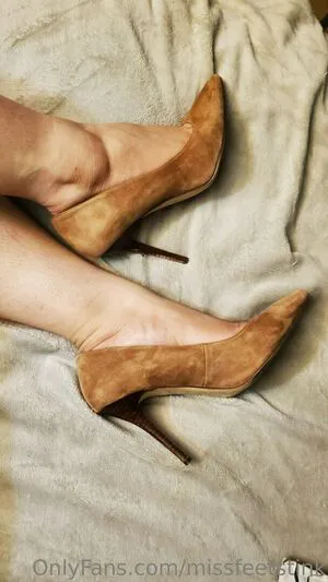 Missfeetstink OnlyFans Leaked Free Thumbnail Picture - #LshQ8leI16