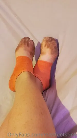 Missfeetstink OnlyFans Leaked Free Thumbnail Picture - #b5HEBy7Jea