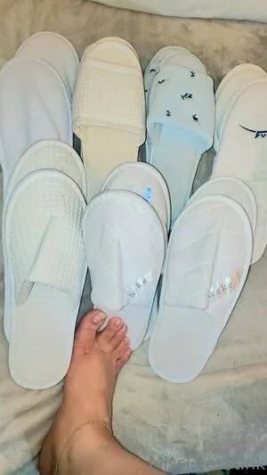 Missfeetstink OnlyFans Leaked Free Thumbnail Picture - #lE7Ic3Yln4