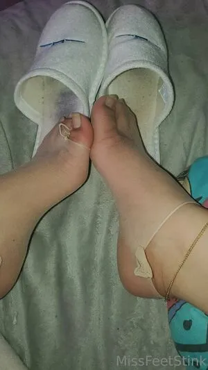 Missfeetstink OnlyFans Leaked Free Thumbnail Picture - #s0JduEIOWI