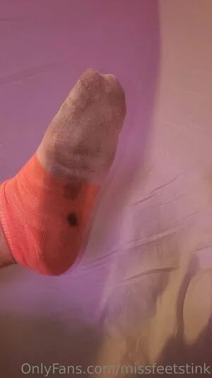 Missfeetstink OnlyFans Leaked Free Thumbnail Picture - #yJXjN6aG92