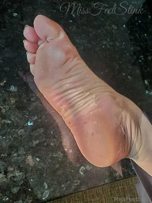 Missfeetstinkvip OnlyFans Leaked Free Thumbnail Picture - #Df4Oleuwt9