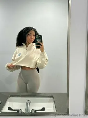 Missfrizz OnlyFans Leaked Free Thumbnail Picture - #OnFhlXhFvC