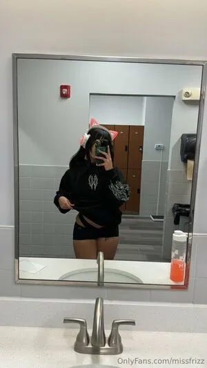 Missfrizz OnlyFans Leaked Free Thumbnail Picture - #PdkNPAHsmw