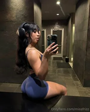 Missfrizz OnlyFans Leaked Free Thumbnail Picture - #xe2jFmnKaa