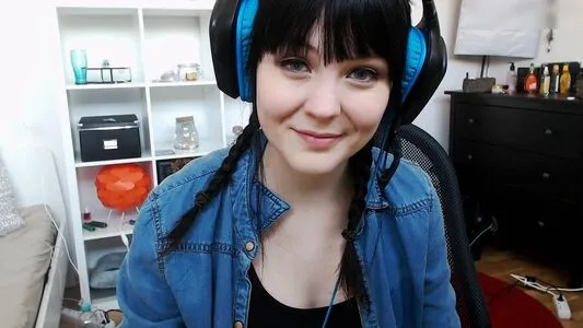 Missglados Dieamelie OnlyFans Leaked Free Thumbnail Picture - #Kib5tzD6Hj