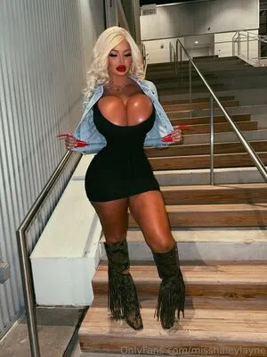 Misshaleylayne OnlyFans Leaked Free Thumbnail Picture - #5nvgS8fdiB
