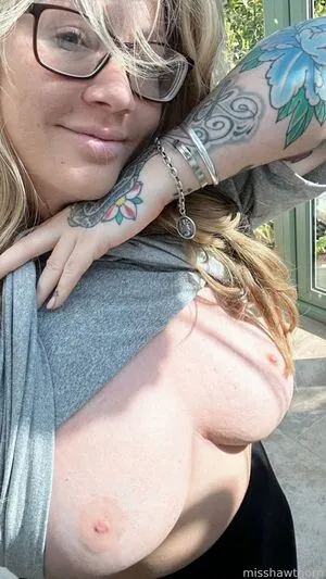 Misshawthorn OnlyFans Leaked Free Thumbnail Picture - #23xz6TdBHn