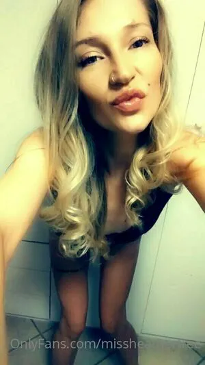 Missheatherfree OnlyFans Leaked Free Thumbnail Picture - #m4Ge0ObePU