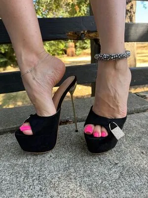Missheels07 OnlyFans Leaked Free Thumbnail Picture - #0RV5CUANbA