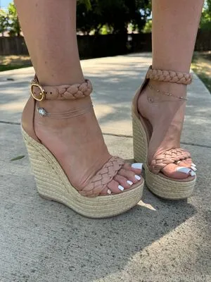 Missheels07 OnlyFans Leaked Free Thumbnail Picture - #IEiDTj0Kid