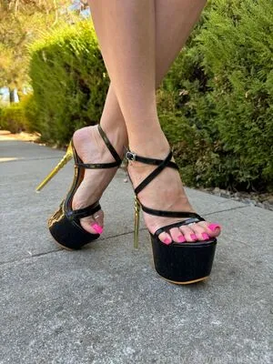 Missheels07 OnlyFans Leaked Free Thumbnail Picture - #bpkVQnO1m3
