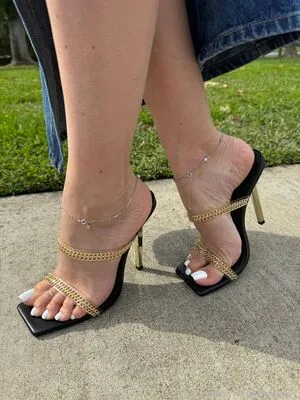 Missheels07 OnlyFans Leaked Free Thumbnail Picture - #i5TP867g9A