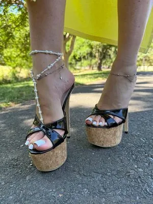 Missheels07 OnlyFans Leaked Free Thumbnail Picture - #mR1Ey6xIn0