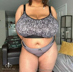 Misshoneymia OnlyFans Leaked Free Thumbnail Picture - #3CV6cDhe86