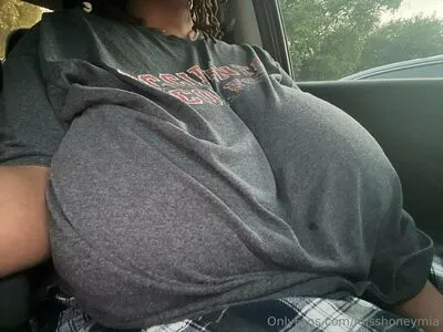 Misshoneymia OnlyFans Leaked Free Thumbnail Picture - #CJQRiph5hj