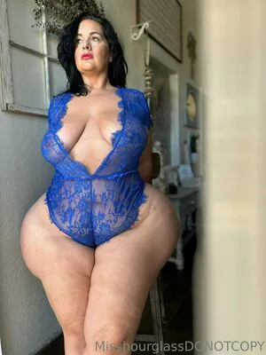 Misshourglass OnlyFans Leaked Free Thumbnail Picture - #NVGEMQ7ZVE