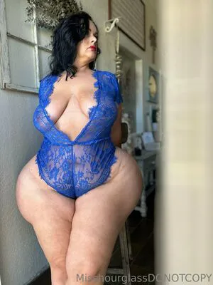 Misshourglass OnlyFans Leaked Free Thumbnail Picture - #Q5rzzPx8Ed