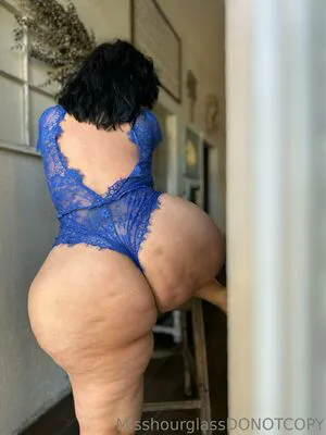Misshourglass OnlyFans Leaked Free Thumbnail Picture - #lRRB0cCvyL