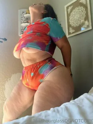 Misshourglass OnlyFans Leaked Free Thumbnail Picture - #t75Wry6aJ4