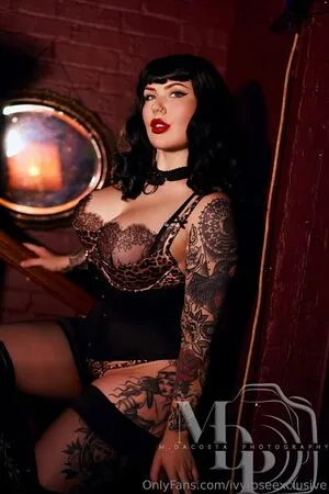 Missivyrosescarlett OnlyFans Leaked Free Thumbnail Picture - #y0703QzVsf