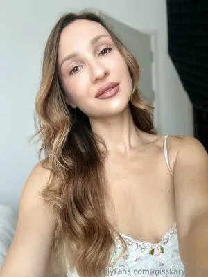 Misskarysmith OnlyFans Leaked Free Thumbnail Picture - #4dcLchLfQj