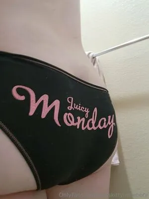 Misskittyhellebore OnlyFans Leaked Free Thumbnail Picture - #8OqnOeZ3VH