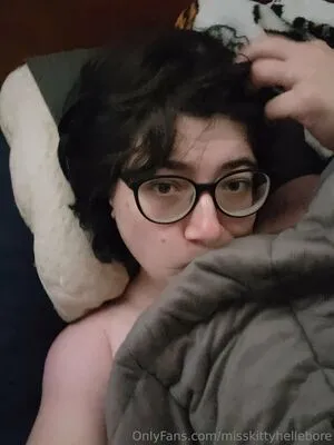 Misskittyhellebore OnlyFans Leaked Free Thumbnail Picture - #tufa5NT4OU