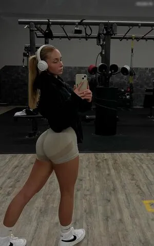 Misslara OnlyFans Leaked Free Thumbnail Picture - #xiDKF5YDty