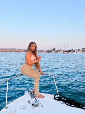 Missleexi OnlyFans Leaked Free Thumbnail Picture - #DZM4O1mqtP