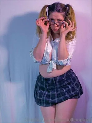 Misslollipopfree OnlyFans Leaked Free Thumbnail Picture - #S1poadOuqY