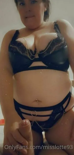 Misslotte93 OnlyFans Leaked Free Thumbnail Picture - #O9Wcb4RCE1