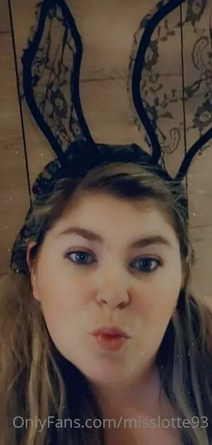 Misslotte93 OnlyFans Leaked Free Thumbnail Picture - #d3Di2itXv7