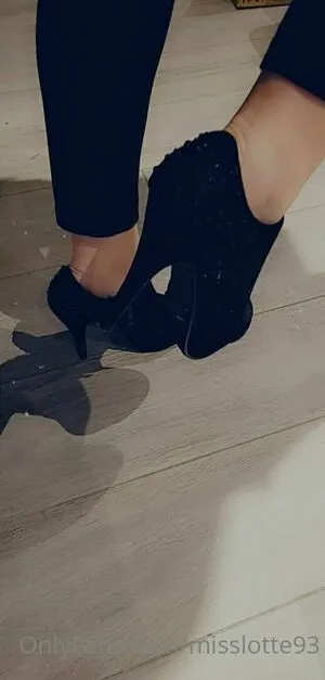 Misslotte93 OnlyFans Leaked Free Thumbnail Picture - #h8fx2dW2Tm