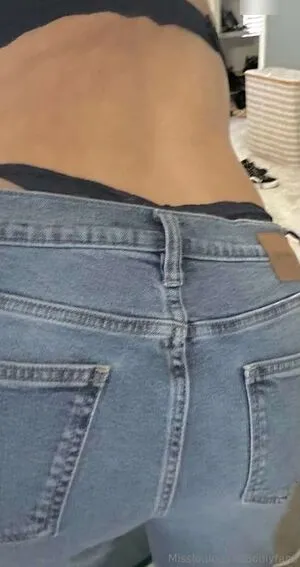 Missloulou1234 OnlyFans Leaked Free Thumbnail Picture - #3odkOvhk0e