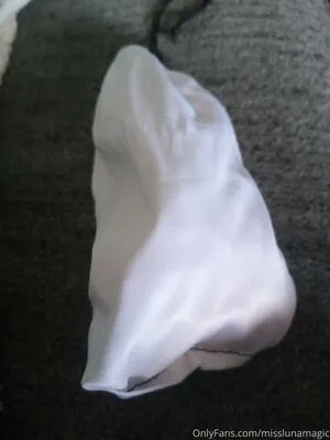Misslunamagic OnlyFans Leaked Free Thumbnail Picture - #f6ExMUMaFz