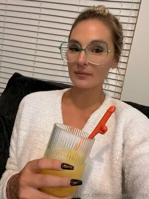 Missmandyrhea OnlyFans Leaked Free Thumbnail Picture - #iUZ7mNJBcm
