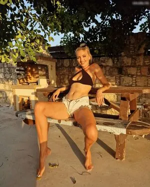 Missmialicious OnlyFans Leaked Free Thumbnail Picture - #QbPykr7dO1