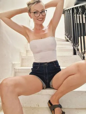 Missmialicious OnlyFans Leaked Free Thumbnail Picture - #gzX0LZYRRp