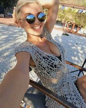 Missmialicious OnlyFans Leaked Free Thumbnail Picture - #mARozPFQ1k