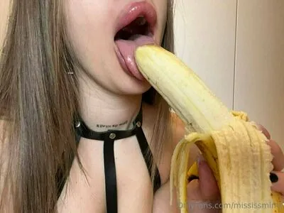 Missmimi OnlyFans Leaked Free Thumbnail Picture - #1U2nsrbk6o