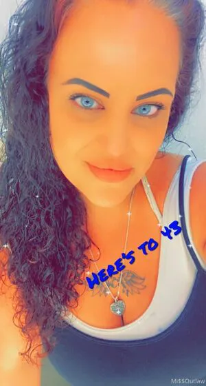 Missoutlawakaladyk OnlyFans Leaked Free Thumbnail Picture - #FFmYOnm0f2