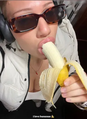 Missoverdrip OnlyFans Leaked Free Thumbnail Picture - #F4GeCMernz
