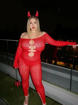 missparaskeva OnlyFans Leaked Free Thumbnail Picture - #EZluknnlT4