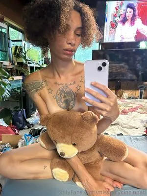 Misspolycincinnati OnlyFans Leaked Free Thumbnail Picture - #St8v755aM4