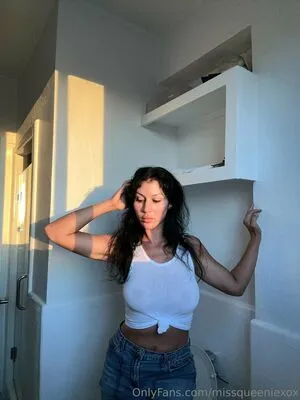 Missqueeniexox OnlyFans Leaked Free Thumbnail Picture - #3xOZI6O9IM
