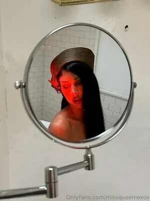 Missqueeniexox OnlyFans Leaked Free Thumbnail Picture - #dxJI6mx2Gt