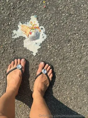 Missqueeniexox OnlyFans Leaked Free Thumbnail Picture - #fCJ344BjZN