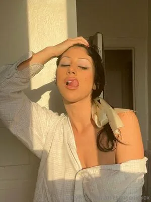 Missqueeniexox OnlyFans Leaked Free Thumbnail Picture - #hjMyvpi2ih